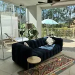 Luxury Hot Tub Included In Price Apartment *