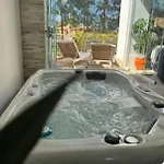 公寓 Luxury Hot Tub Included In Price