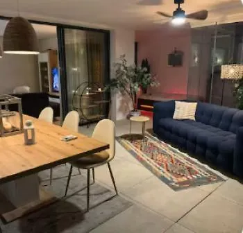 Luxury Next To Golf Course In 马尔韦利亚