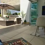 Luxury Hot Tub Included In Price דירה *